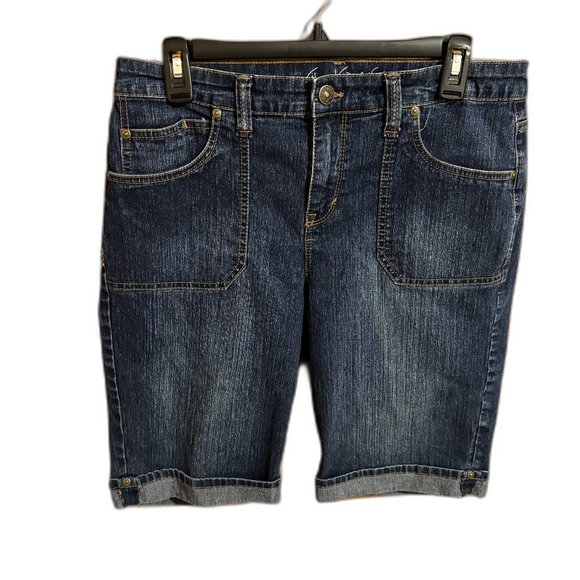 Gloria Vanderbilt Bermuda All Around Slimming Amanda‎ Size 14 Denim Shorts - Picture 1 of 11